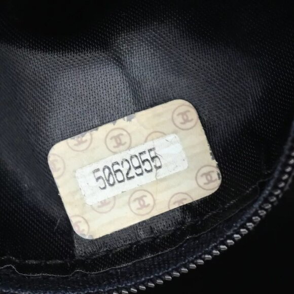 CHANEL CC Logo Matelasse Tassel Mini Shoulder Bag Leather Black Vintage 620RK934 - Picture 9 of 16